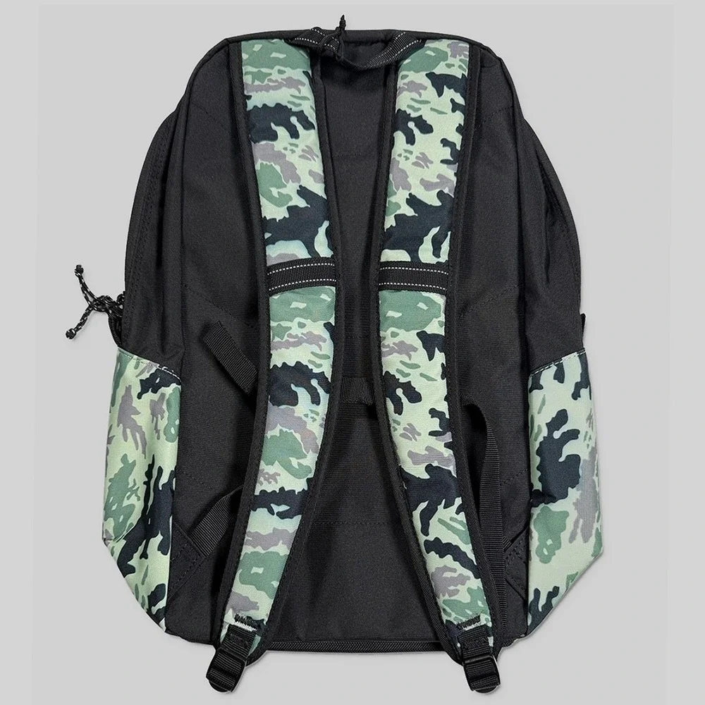 OGIO Alpha‎ Lite Convoy Backpack - NWT 21 Liter Camo / Black - #48826-GAR